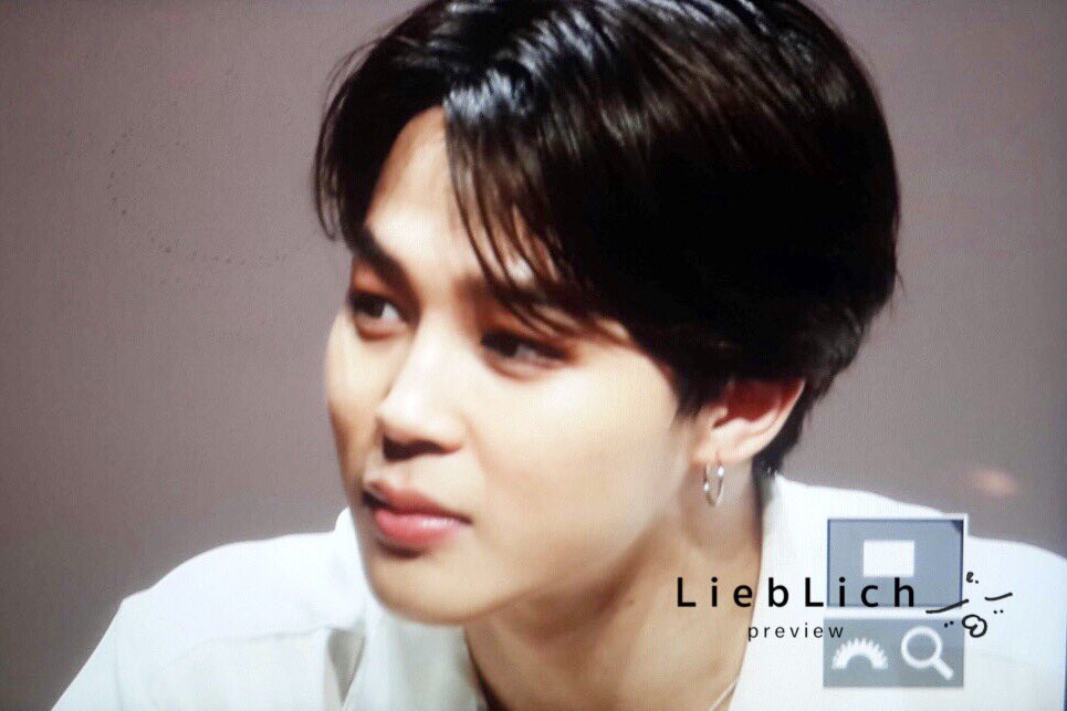 lieblich_jm's tweet photo. [preview]180607 상암 팬싸
@BTS_twt #BTS #방탄소년단 #防彈少年團 #지민 #침침 #JIMIN https://t.co/dxccPgOJTl
