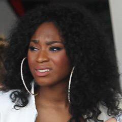 Locals, stan twitter, I present to you a THREAD : REACTION VIDS/PICS