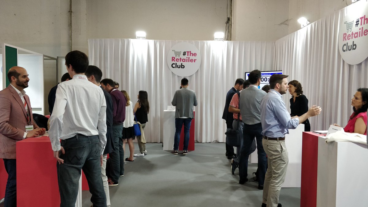 josepjorge's tweet photo. Múltiples reuniones entre #inversores #VC y #Startups del #Connecting #Hub #eDeliveryBCN2018 organizado por @LaSalleTechnova con la colaboración de AW @fomenti #in #Innovation #Disruption #SIL2018 #Barcelona https://t.co/JxJ2aoqj22