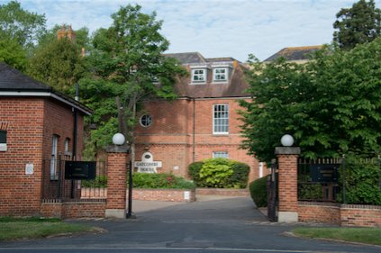 Gatcombe House tweet media