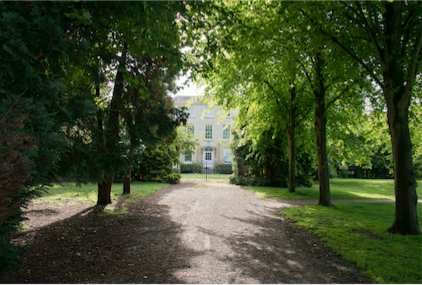 Gatcombe House tweet media