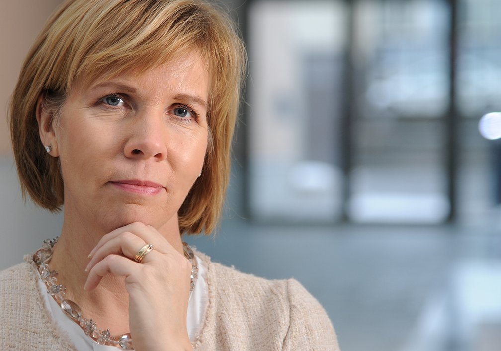 Anna-Maja Henriksson: Ta tag i vargproblemet. Tröskeln för att få dispens att fälla vargar i #Österbotten måste sänkas. Vargen hör inte hemma i bebyggelsen. #vargar #sfprkp sfp.fi/sv/node/8914 <a href="/anna_maja/">Anna-Maja Henriksson</a>
