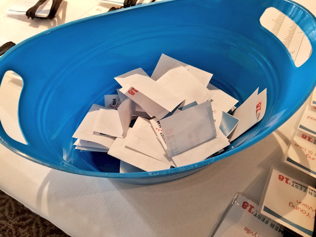SonusBenefits's tweet photo. Make sure to get your name in the bucket for the #HRSummerFest18  raffle! 🕶👓⚾️ https://t.co/lD1zm8qkBX