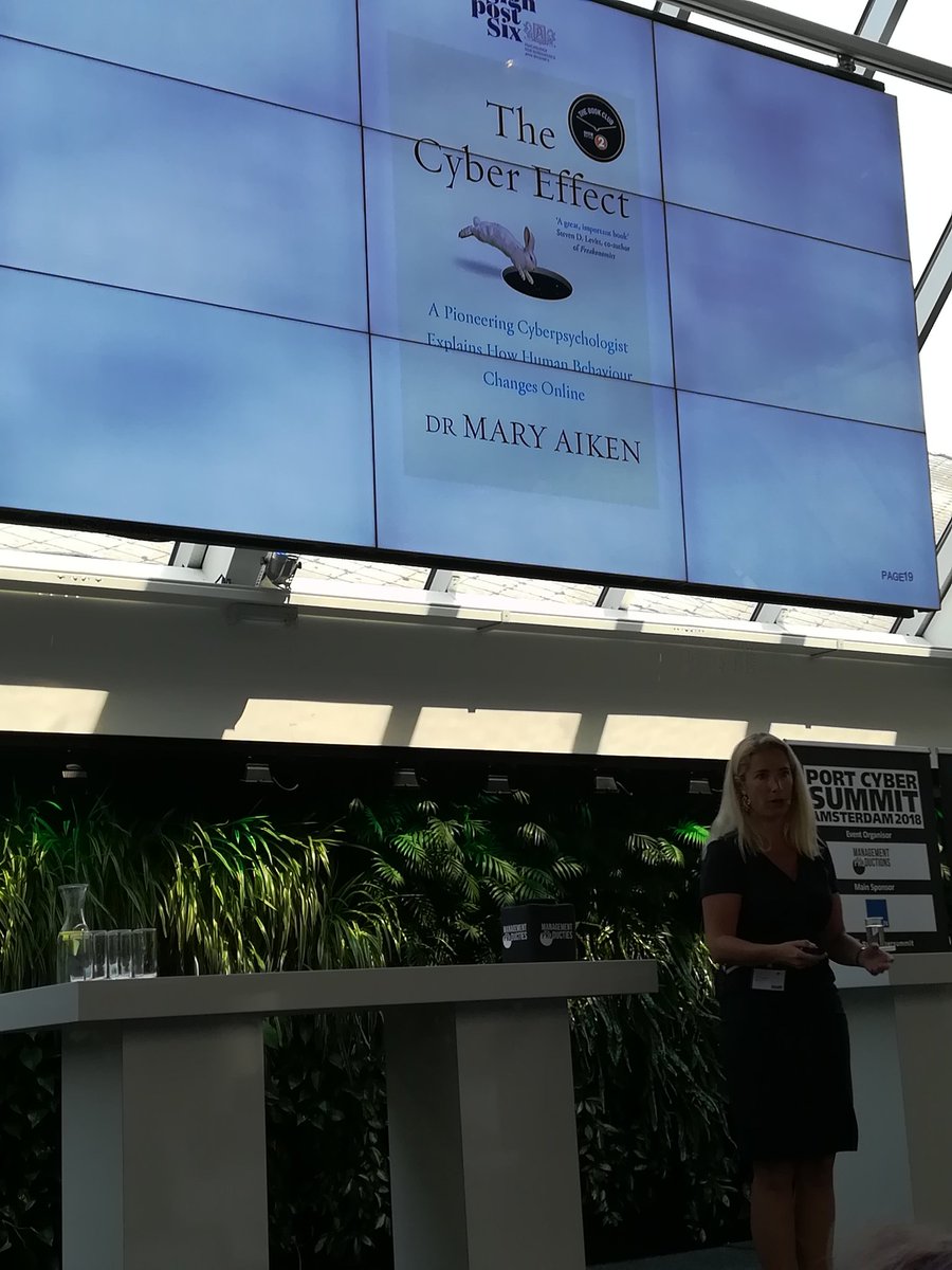 ldr404's tweet photo. Reading tip at #portcybersummit from Elsine van Os about human factor in Cybersecurity https://t.co/lbDKprgoB9
