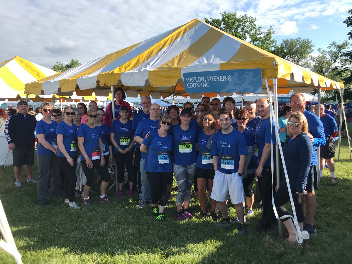 Haylor_HFC's tweet photo. Team Haylor takes on the Corporate Challenge. #thinkinsurance #insuringallyouvalue https://t.co/7GGGRSXhWF
