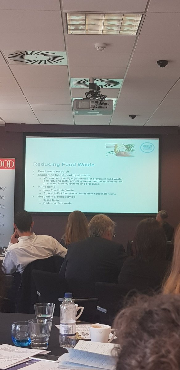 LynseyGordon89's tweet photo. For every 3 plates of food produced in Scotland, 1 plate is binned. Concerning facts on food waste @HolyroodEvents @ZeroWasteScot #GoodFoodScot #scotlandexcel #foodprocurement #publicprocurement https://t.co/onbbqse4g2