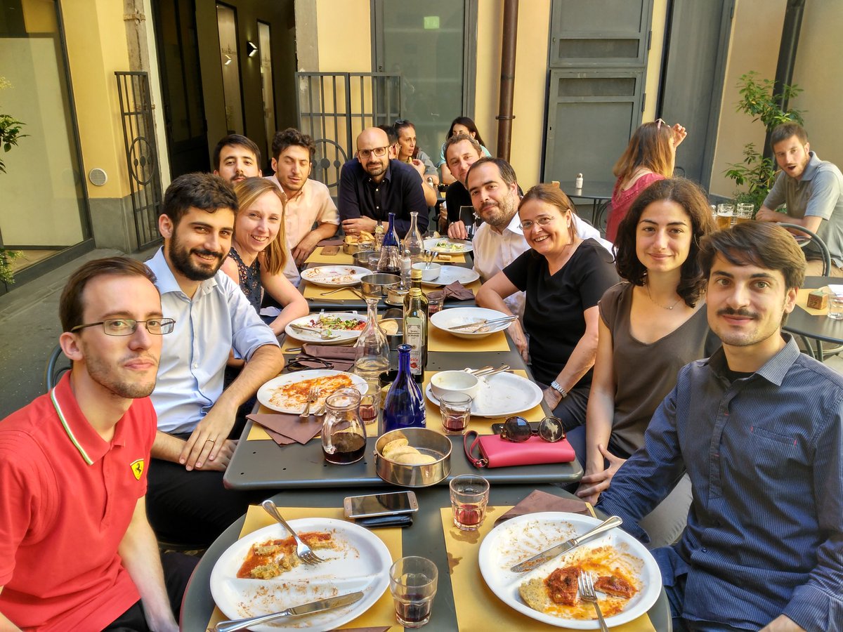 EsperanzaMacar7's tweet photo. Con membri di @ADAPT_bulletin e studenti di dottorato. Bergamo, oggi https://t.co/eG1WgdOSiS