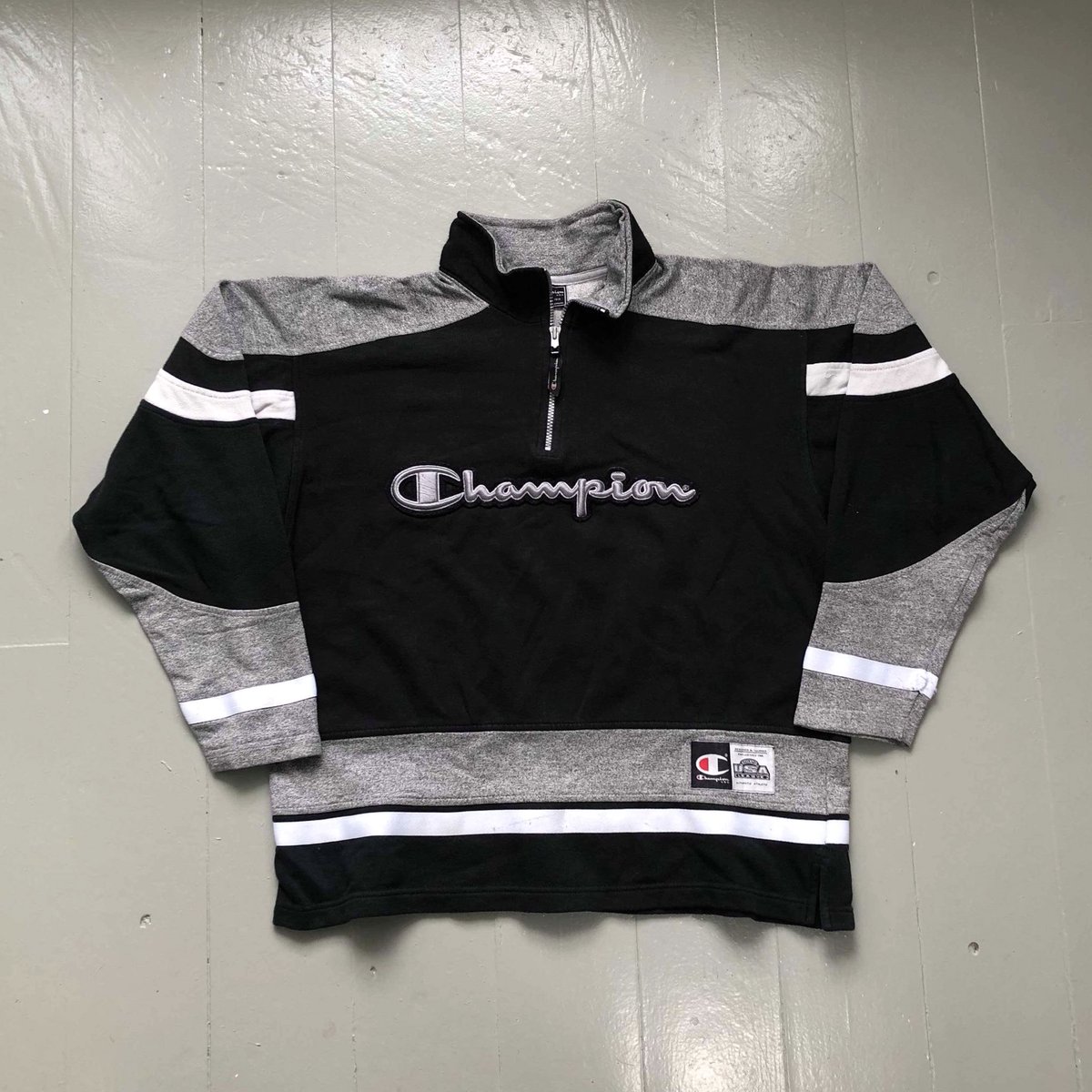 APEX STORE tweet media