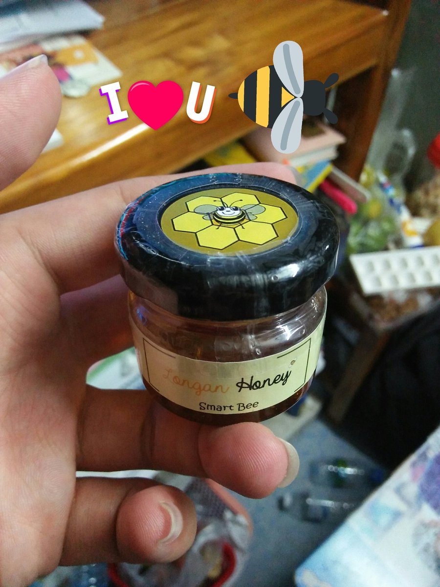VSJ_lk's tweet photo. แต้มบุนของเจ้าได้หมดลงแล้วววว
//สัญญาว่าจะกินอย่างเดียวครับพี่แทน 5555 😂 #WiTcast #WitThaiTRF #TRFWitThai @twitcast3 https://t.co/syFYHW5Pws