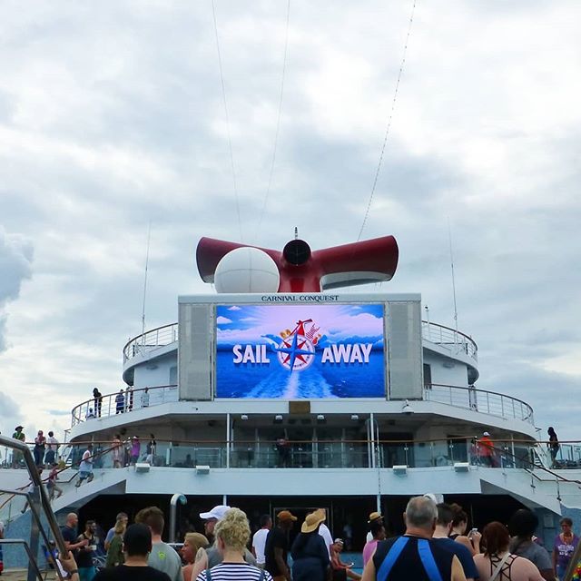 CruisingDave's tweet photo. Sail away - obviously the best part of the cruise! 🤩

#cruisingdave #cruise #cruising #carnivalcruise #cruiseship #bahamas #caribbean #travel #vacation #ship #cruiseships #ocean #sea #clouds #beach #tropical #island #summer #cruisegram #carnivalconqu… https://t.co/onSh6507Mu https://t.co/Wg3NjXhuXt
