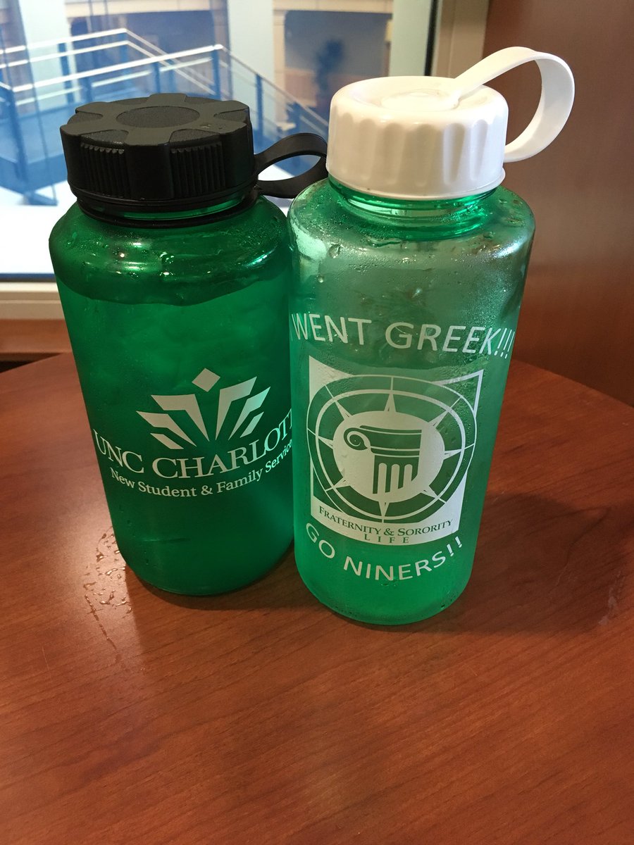 Timmy18OC6's tweet photo. Tip 9: Keep your self hydrated and drink water often! #TimmysTipsandTricks #UNCC2022 #UNCCTransfers #GoGreek #WeMakeLeaders https://t.co/r0w58gV6Ym
