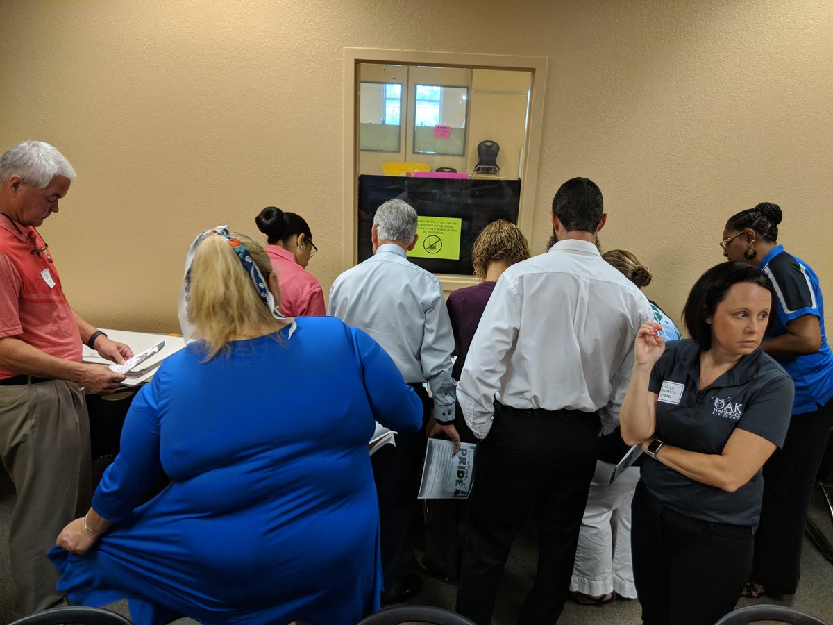 KathyBaich1's tweet photo. @StLucieSchools  Escape Room Team Building - Leadership Summit https://t.co/NNoGh3cA0Q