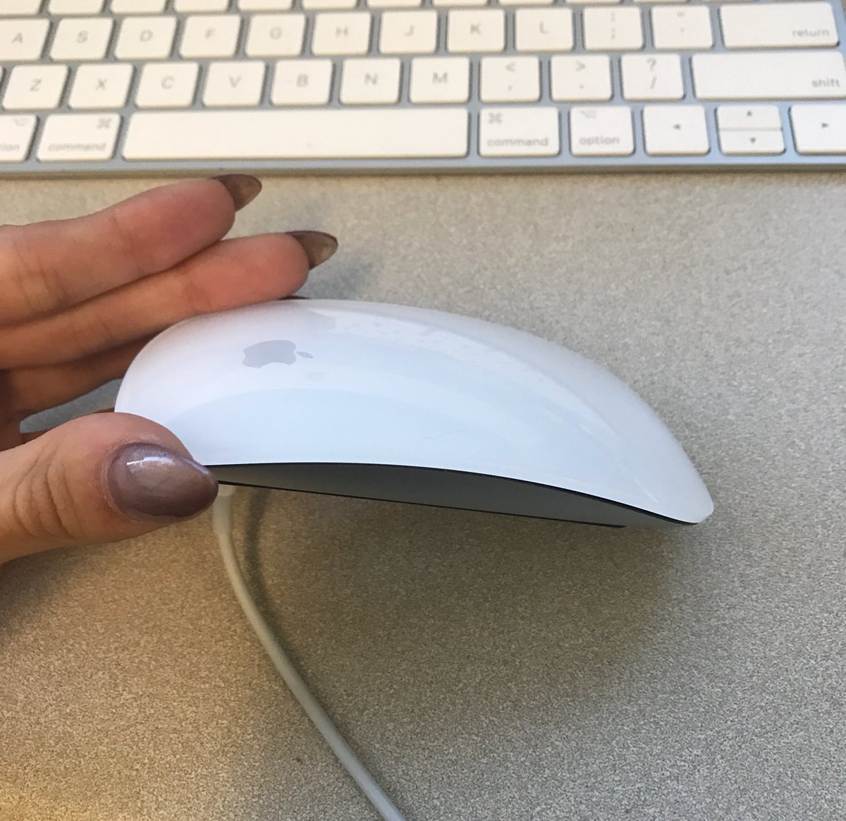 morganisawizard's tweet photo. my daily grievance is directed at the dumb cuck who does apple's product design and decided the best place for the mouse charging port was UNDERNEATH it https://t.co/GworJQ7Rgi