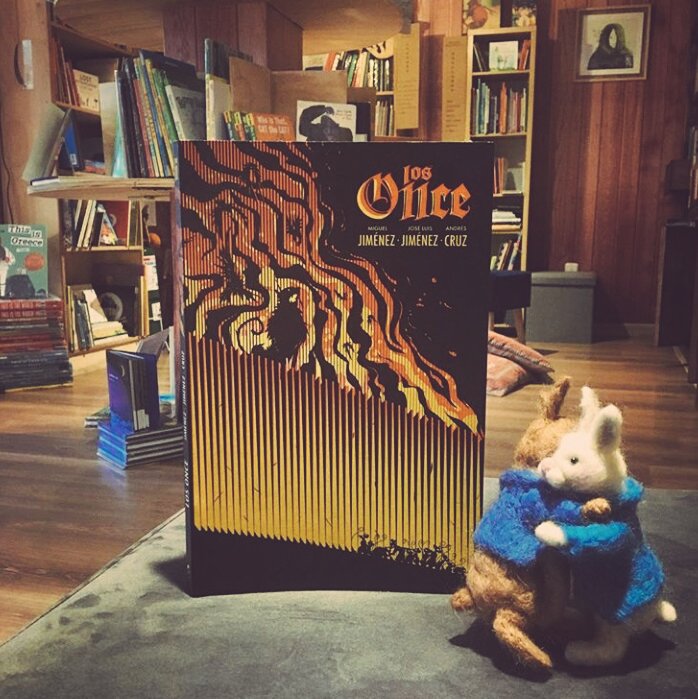 LosOnceComic's tweet photo. Hoy a las 6 p.m. en la inigualable y encantadora madriguera de Libros Mr. Fox - Calle 61 #5-57.

Imperdible tertulia con @cruzarte y los hermanos Jimenez @SHARPBALLco, los autores de #LosOnce de @lagunalibros.

Inaugurando el mes de la literatura ilustrada. https://t.co/hI2m6qhfKw