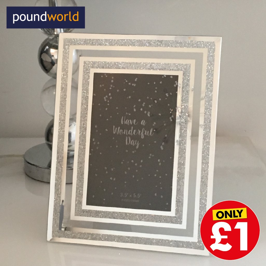 Here's a deal that 'sparkles' - this wonderful #glitter frame is sure to add some class to your #home!

Find it in store now for ONLY £1.
