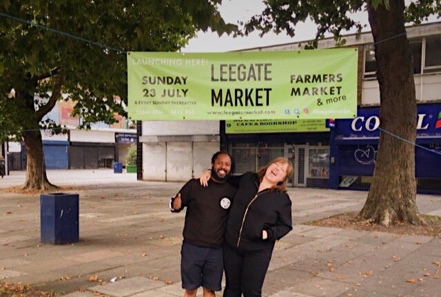 MaubyBrockley's tweet photo. #TBT little throwback. We were cracking up for some reason ๐#jerkoffbbq
#leegate #lee #lewisham #farmersmarket #streetfood #lewishamfood #caribbean #jerk https://t.co/3FenoX5mNz