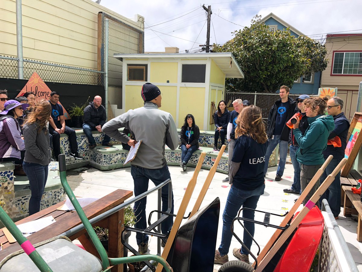 Education Outside 🎓🌱 tweet media