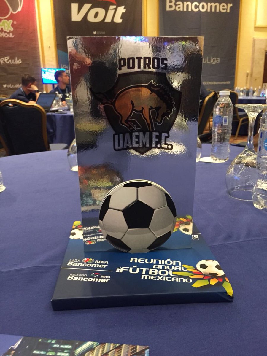 PotrosUAEMFC's tweet photo. ¡@PotrosUAEMFC presentes en el #Draft18! 🙌🏼⚽️😎 #SeremosIndomables🐎 https://t.co/Ym6cVbhFGw