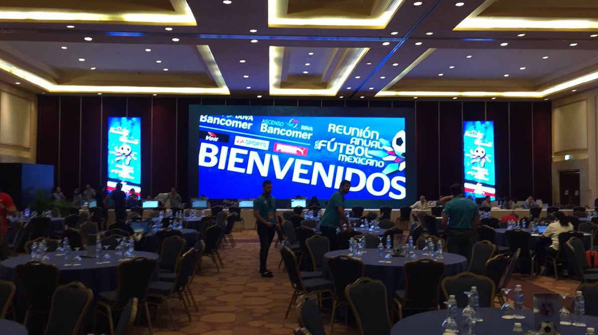 PotrosUAEMFC's tweet photo. ¡@PotrosUAEMFC presentes en el #Draft18! 🙌🏼⚽️😎 #SeremosIndomables🐎 https://t.co/Ym6cVbhFGw