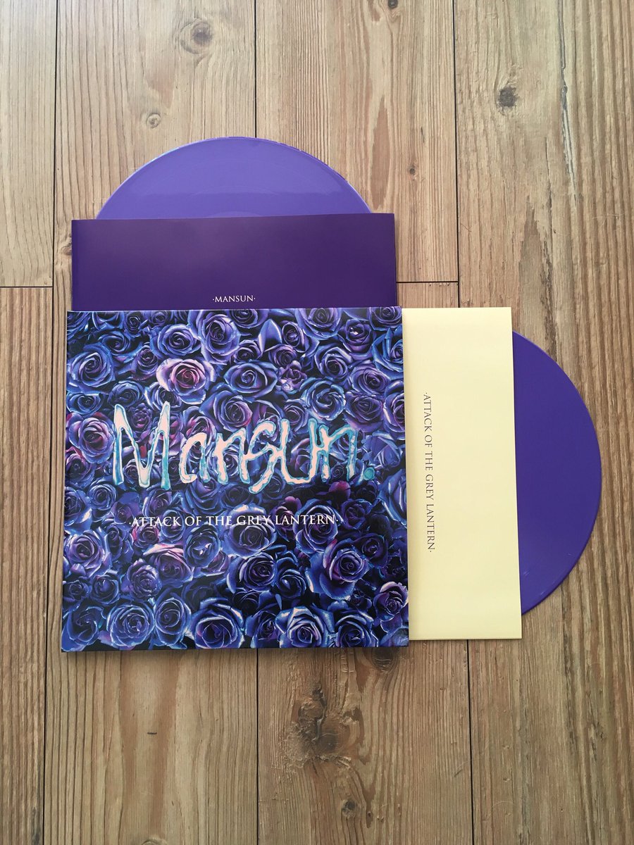 marcsedison's tweet photo. I bought all the singles in the lead up to this album and saw them play at Fibbers for £6.50 in 1996! Always remember them being classed as a pop band on record but rock when they were live. Way ahead of their time. @OFFICIALMANSUN @PaulDraper https://t.co/cuMPY0StTa