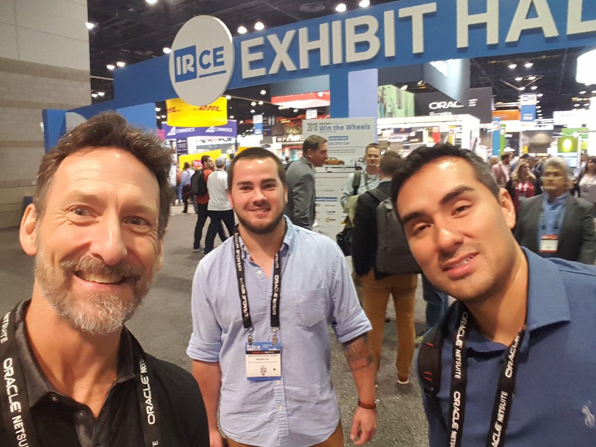 webfullcircle's tweet photo. Hey Chicago! We're here at the #IRCE2018 tech event.  Show us whatcha' got! @IRCE_Official https://t.co/7LHHNOKH4E