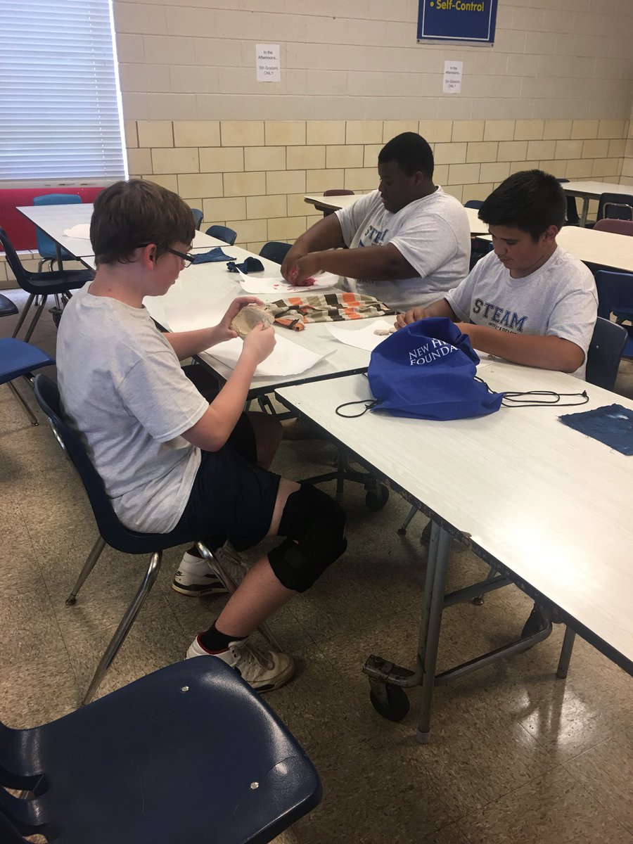 HCPSSummerLearn's tweet photo. MHCAfter3 putting the ART in STEAM. Creating their own pieces of artistic pottery. #summerlearning #STEAMintoAcademicsSummer @hcps_va @NewHeightsInfo @MHCAfter3 @STEM_HenryCoVA https://t.co/PBjZYkZrK5