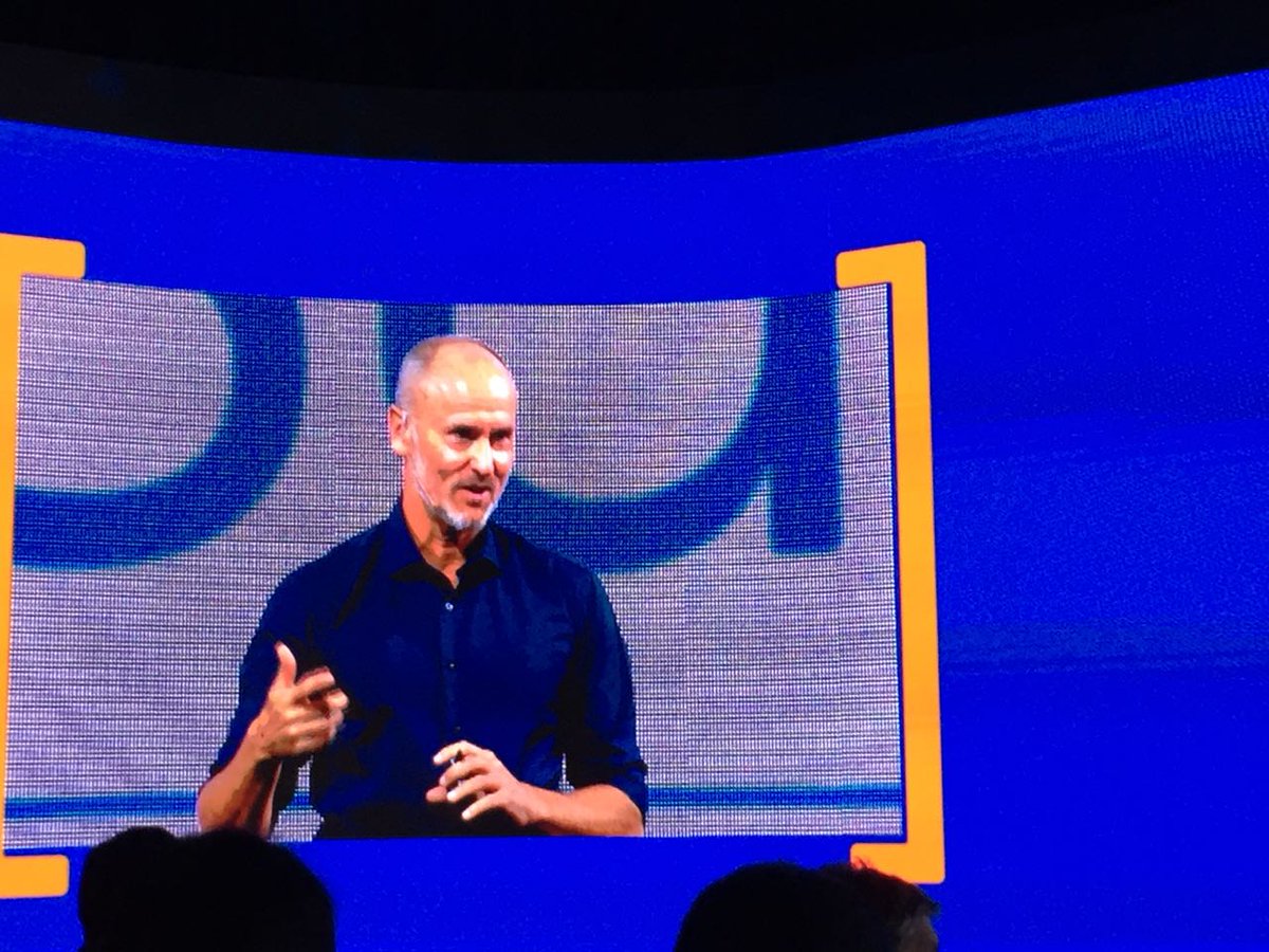 Snabb_cl's tweet photo. inspirador, genial y preciso estuvo @ChipConley en #entelsummit2018
"La ola no la puedes detener, por tanto solo debes aprender a surfear"
@EntelExploralab
@entel
#tecnologia
#snabb https://t.co/AEGR8tJqAe