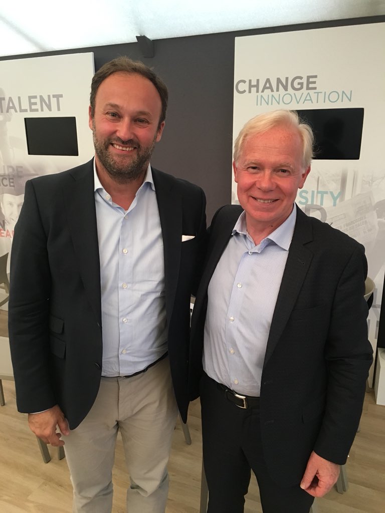 HECParisExecEd's tweet photo. EMBA @HECAlumni Carlo Degli Esposti reunited 🤝with his #HECProf and tonight’s moderator on #energy panel discussion Jean-Michael Gauthier @rolandgarros #HECRG18 https://t.co/qPEhuH4pM6