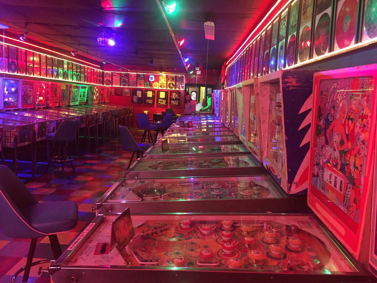 N8chrPhotog's tweet image. Here come a handful of pics from #OldMarket in #Omaha as I walk around before setting up for the Summer Arts festival this weekend. So glad I got here several hours dearly to enjoy. #osaf