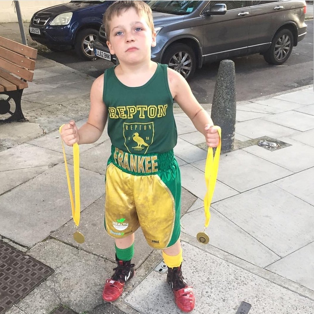 BrandEightyFour's tweet photo. The future of #britishboxing Frankee Hayes has come on board and will be wearing #Brand84 trust me when I say remember the name this young lad has got a bright future ahead of him 🥊 #futurechamp #reptons #boxer #boxing #Brand84 @charzyyxx https://t.co/0ij4qmYFkf