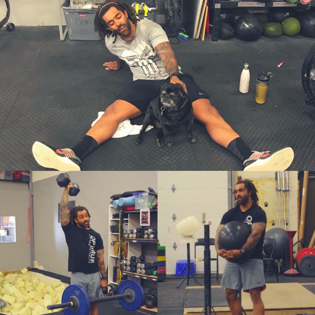 PrairieCrossFit's tweet image. #tbt to the time Tremaine just comes to the gym to stand around or to sit and pet Pugsley. #doyouevenlift #standingaround #doglove #wethinkheliftsalittle #crossfit #winnipeg #winnipegcrossfit #winnipeggym