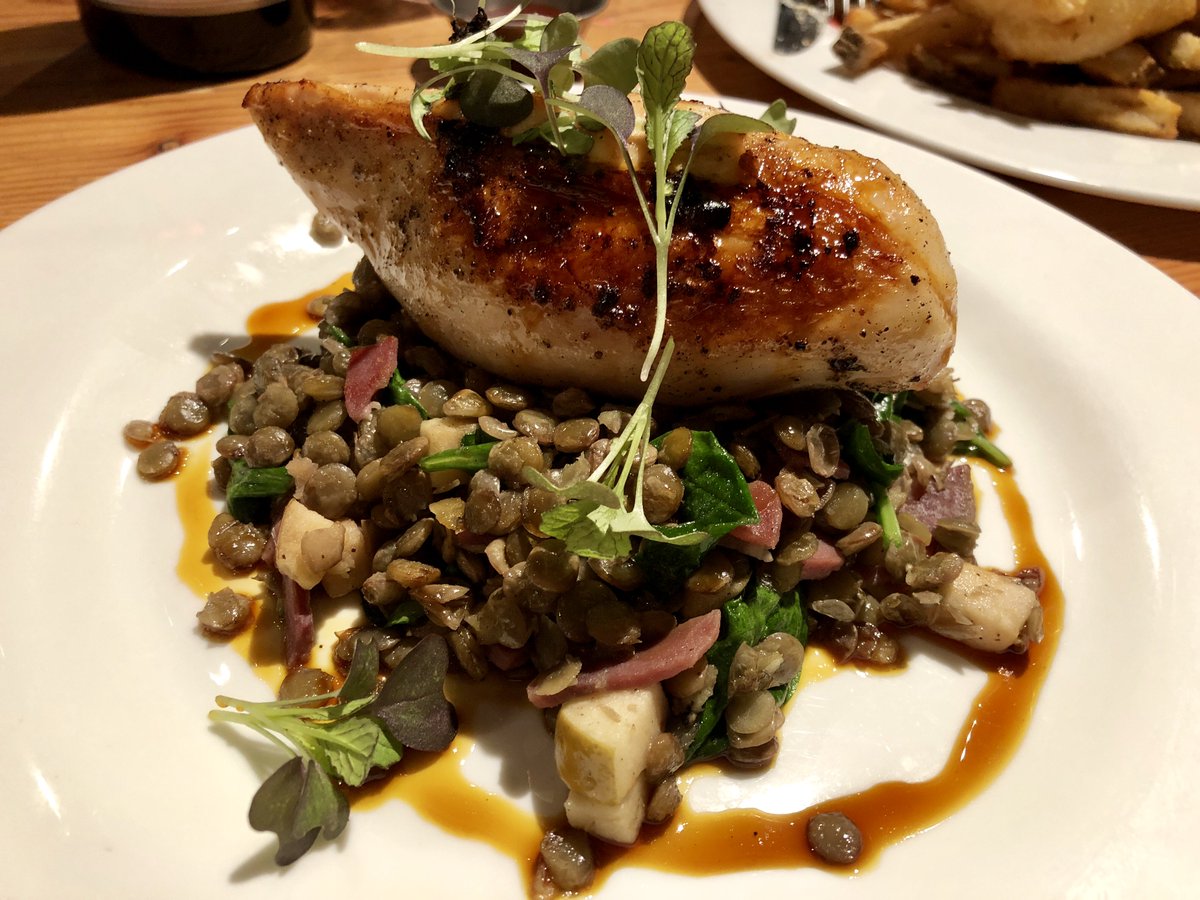 100milemark's tweet photo. Wonderful Wedding Anniversary meal @miijidaa #Guelph with #ChefJenR last night! Thank you! #FlatRockPinot @Winemakersboots @DowntownGuelph @tastereal @tastedetours @eatdrinkmag @Court_Borealis @FoodDayCanada @BCorpCanada #LocalFood #Ontag #EatWellLaughOften https://t.co/ElgeZ7y1DG
