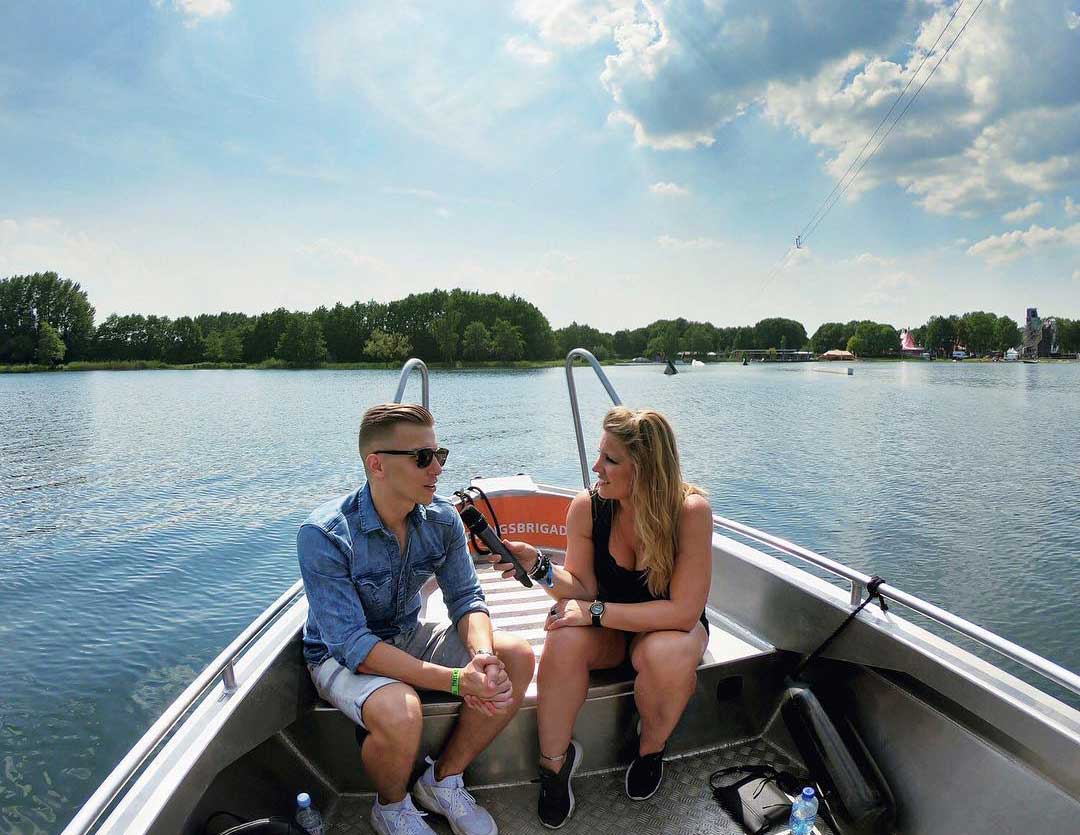 MASmgmt's tweet image. Looks like @iamlvndscape picked a great spot for some press time! 😊