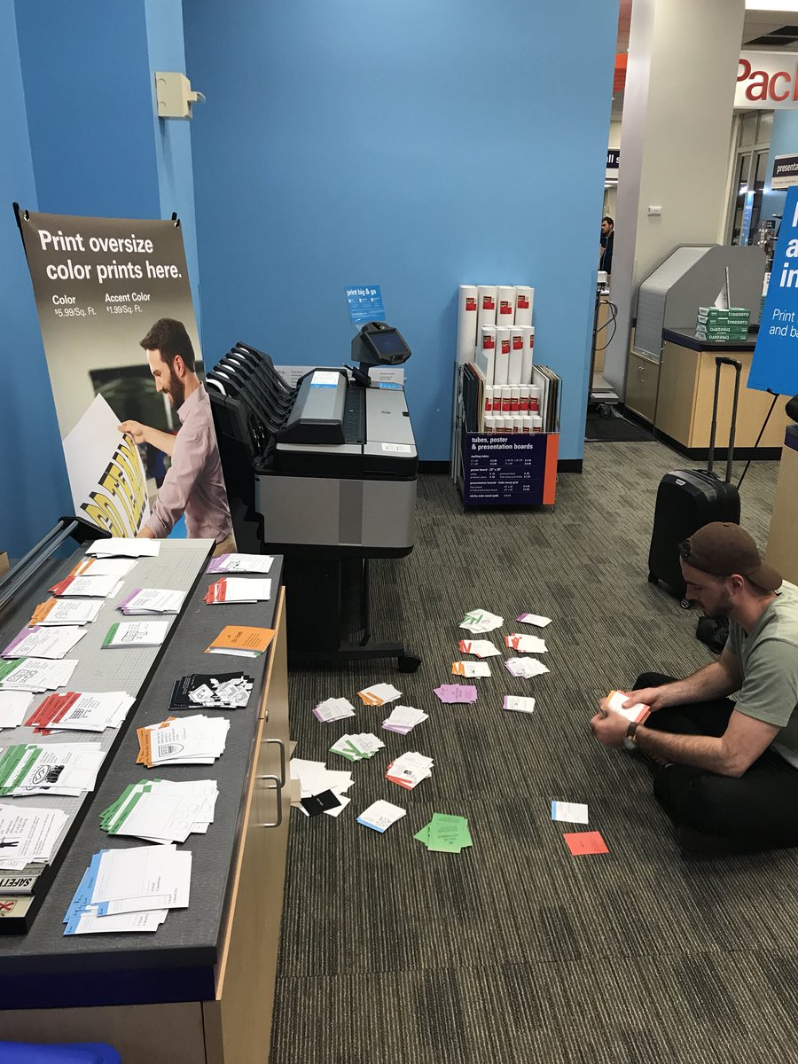 peerinsight's tweet image. Taking over @FedEx to get our #bizmodel flash cards ready for #SFDW 🙌 @sfdesignweek #designthinking