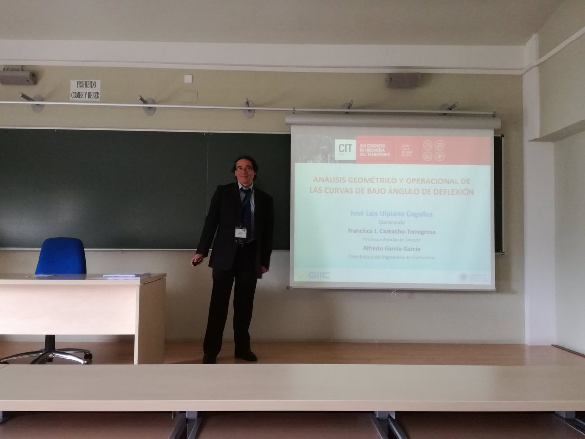 El equipo <a href="/GIIC_UPV/">GIIC_UPV</a>  presenta la tercera ponencia en el <a href="/CIT2018/">CIT2018</a> , a cargo por D. José Luis Ulpiano, sobre #curvas de bajo ángulo de deflexión en #carreterasconvencionales