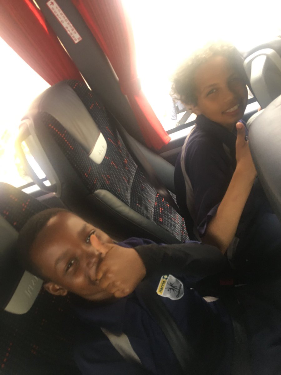 MissClarke3B's tweet photo. It was a fantastic day at #harrisfederationsportsdayprimary all athletes have done a brilliant job and we’re returning PROUD! #tryyourbest @Primary_Chobham https://t.co/aTqa2yQ3VX