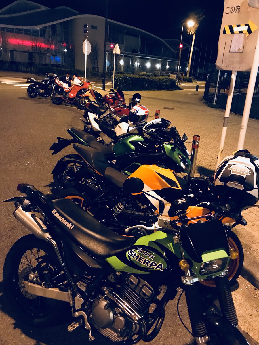papico_m96's tweet photo. 観音崎からの江ノ島お疲れ様でした👏
ラムネライダー最高すぎ🙆‍♀️

@Rikkun_Rider 
@Ninja400SE_T2 https://t.co/oiotLFDtQs