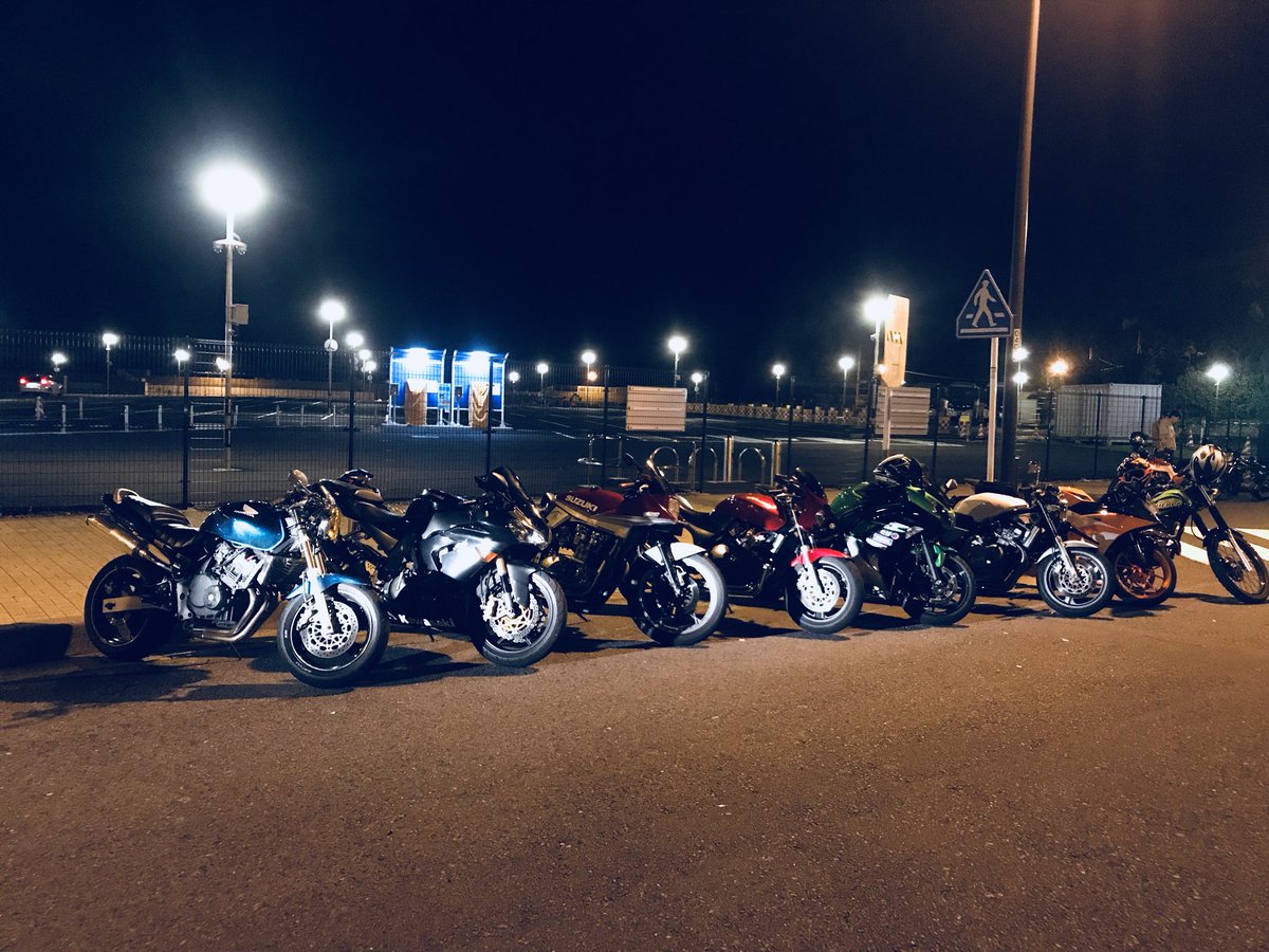 papico_m96's tweet photo. 観音崎からの江ノ島お疲れ様でした👏
ラムネライダー最高すぎ🙆‍♀️

@Rikkun_Rider 
@Ninja400SE_T2 https://t.co/oiotLFDtQs