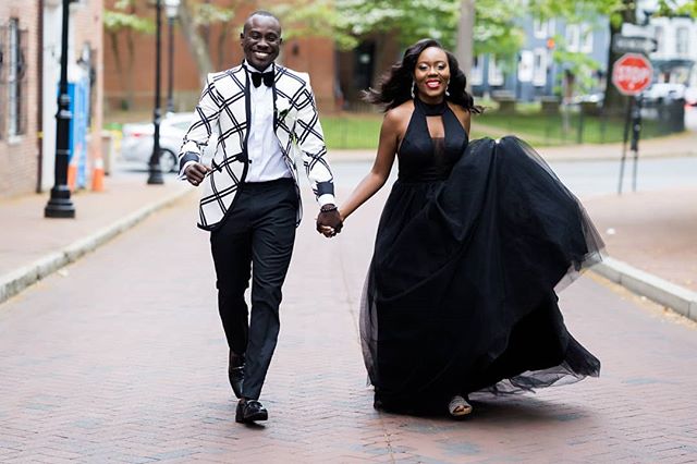 BellaNaijaWed's tweet photo. They Met on a Boat Cruise and Bonded Immediately! Leslie and Afolabi’s love Story + Pre-Wedding Shoot

More on https://t.co/oBjkVp93X0 or the link in our bio #BellaNaijaWeddings 
Bride: @oluwaosaro
Groom @fola_cardoso
Photography @zoomworx
Planner @ftkkonnect https://t.co/s8dtXobSFZ