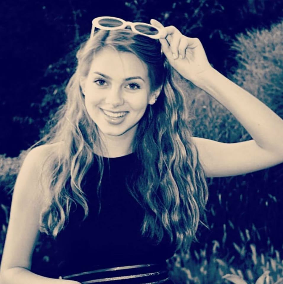 interviewbands's tweet photo. We have some devastating news to share. You may remember Olivia (Piper's older sister) as one of the original Kids Interview Bands hosts (2012-2014). Sadly, 17-year-old Olivia passed away suddenly on Monday night from a bleeding brain. We are completely heartbroken. https://t.co/LzVx2t5X0n