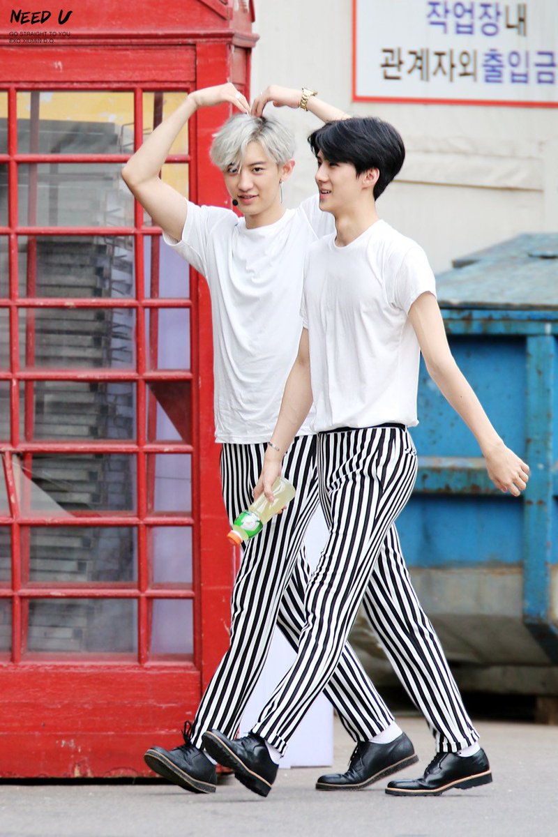 chanyeol pics tweet media