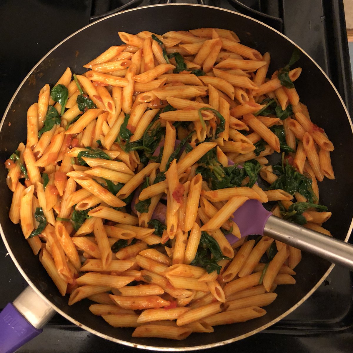 _ChronicallyBri's tweet photo. When your edible game is strong! Lmao

Cannaoil Sautéed spinach with a cannabis garlic tomato sauce over penne. #fancyhuh #cannabis #edibles recipe coming soon if y’all want it https://t.co/PXcvEzatzT