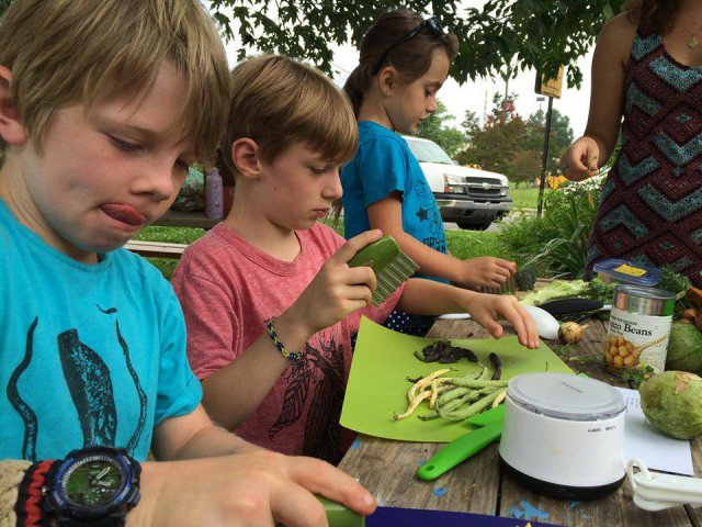 UnitedWayABC's tweet photo. There are SO many more wonderful free/low-cost community programs providing resources, training, education & more. Take a look at the work our org. supports. Don't see what you're looking for? Dial 2-1-1 to speak w/ a trained specialist. https://t.co/7E6rHo1Hnb #liveunitedabc https://t.co/9SfYkLXVcw