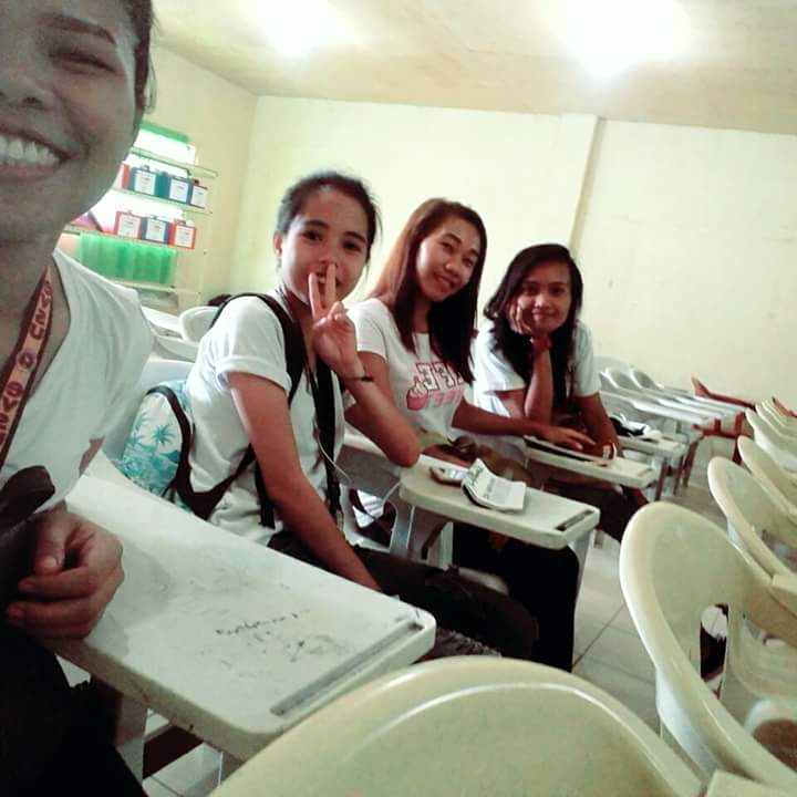 kittyssang's tweet image. #FutureProgrammer este Encoder..