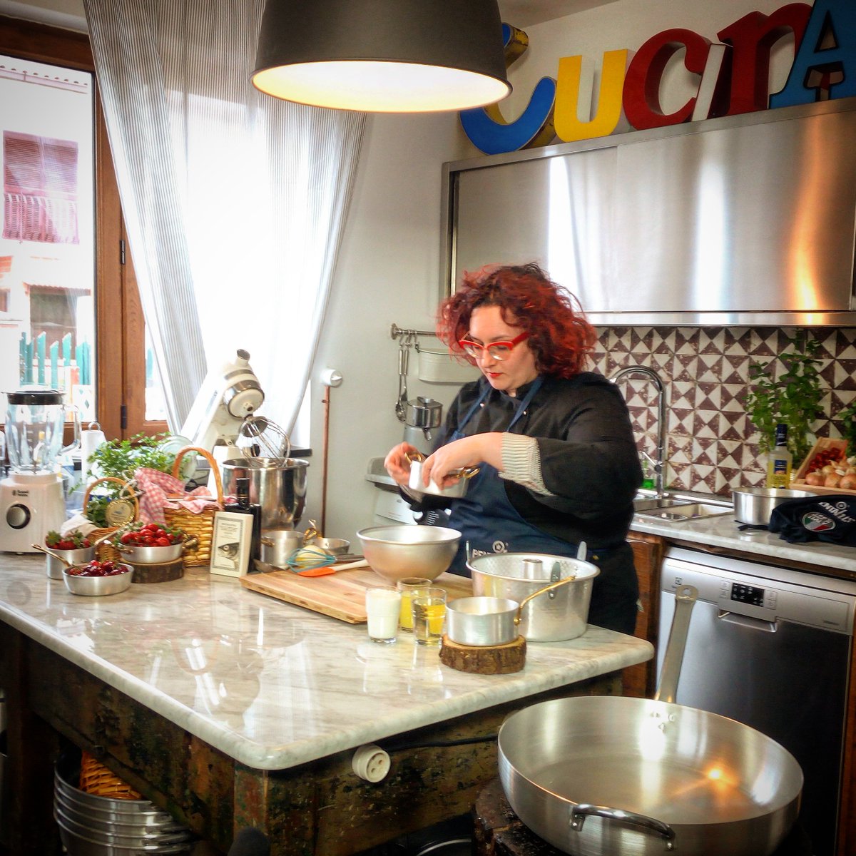 Pentalux's tweet photo. Presto online i nostri video!!! 🤩

#italpent #pentalux #cucina #food #pentoleinalluminio #alluminiopuro #alluminioprofessionale #alluminioantiaderente #horeca #pentolame #pentole #tegami #padelle #teglie #casseruole #madeinitaly #100x100italiano #prodottoitaliano #hotellerie https://t.co/pAfegWnzNO