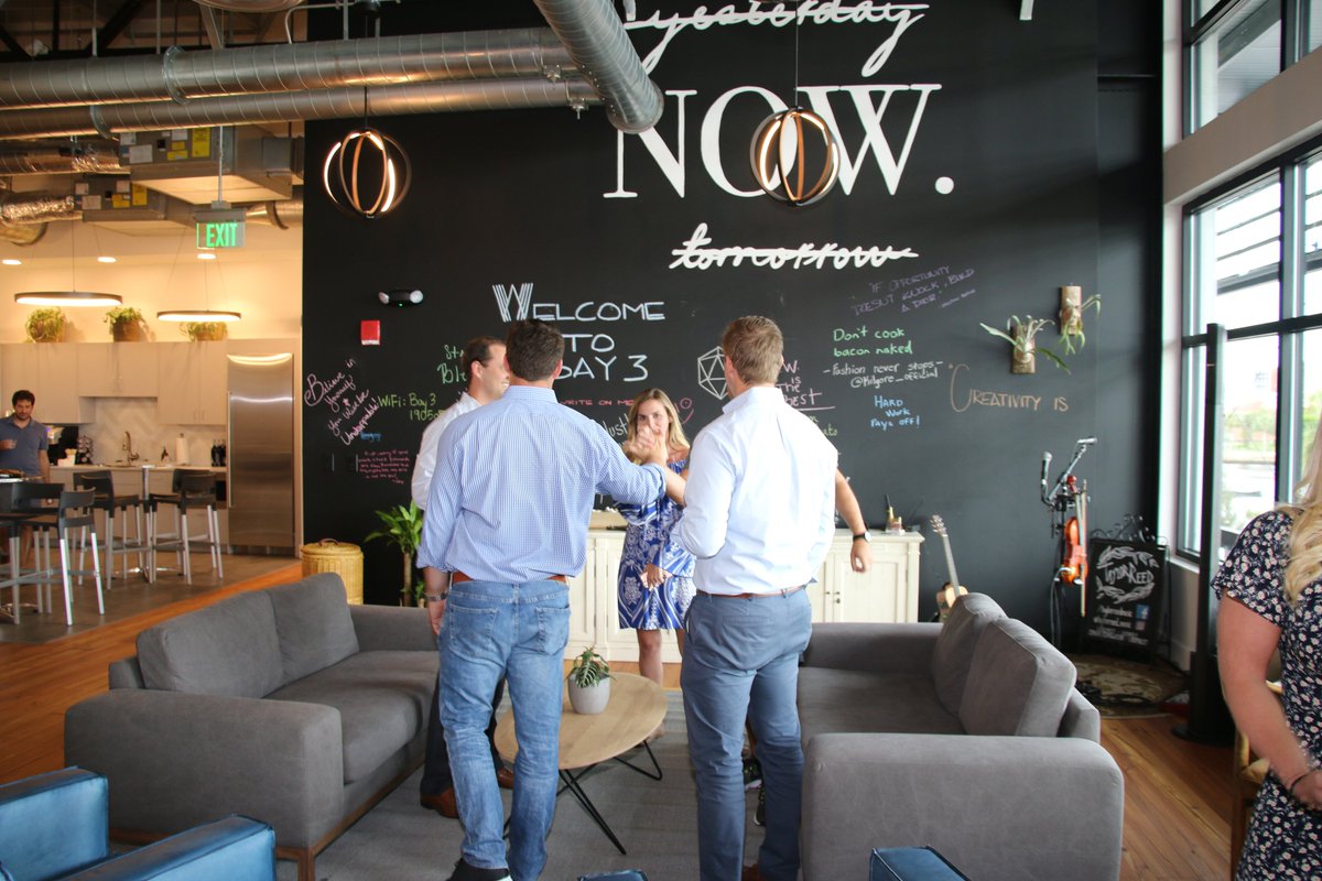 BobBuckhorn's tweet photo. There is a beautiful new coworking space open in the @CityofTampa! Bay 3 at Armature Works has transformed a portion of its historic building into an 11,000 sq ft flexible coworking environment! https://t.co/pxEkbUaKUV