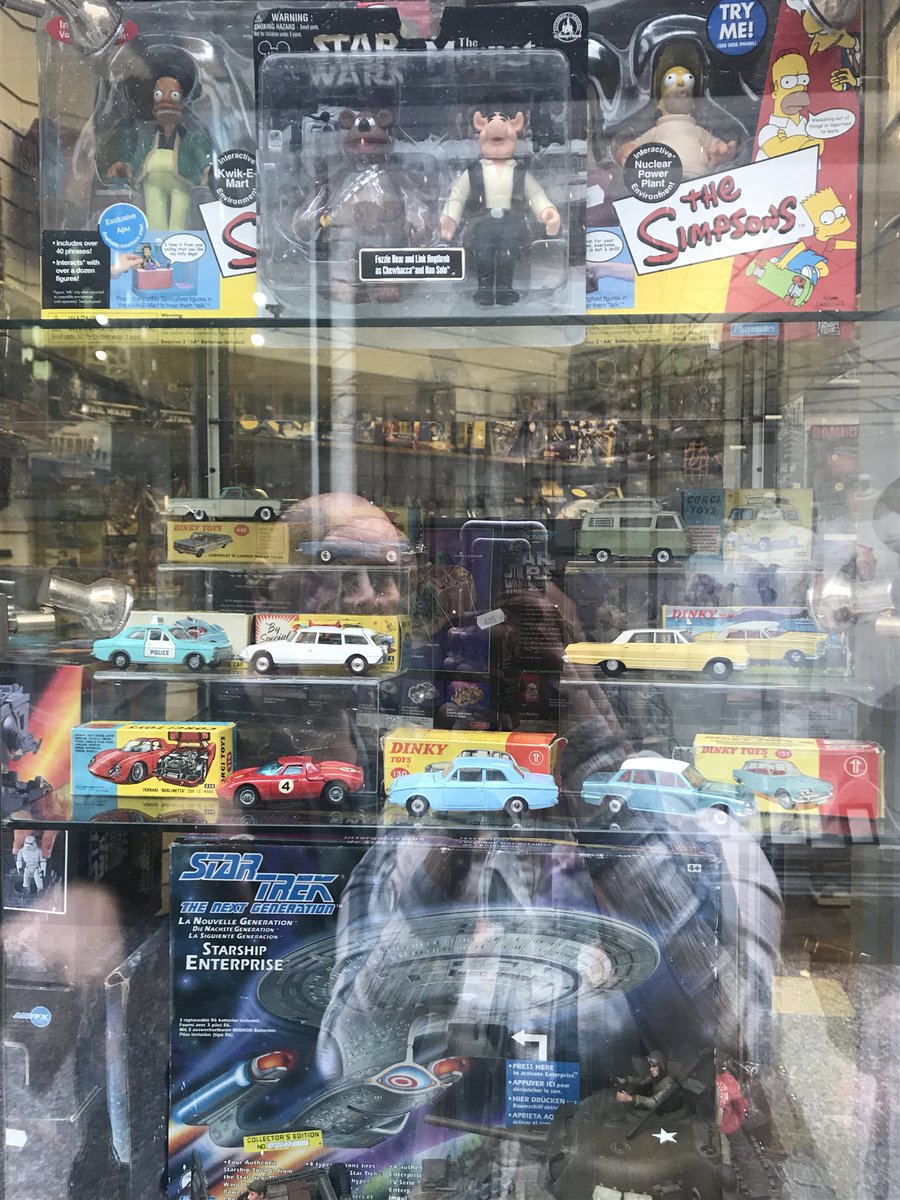GalacticAttic's tweet photo. Father’s Day gift ideas in the shop! Who wouldn’t love one of these for a present? #vintagetoys #vintage #fathersday #dad #vintage #starwars #actionman https://t.co/eqCoA01epb
