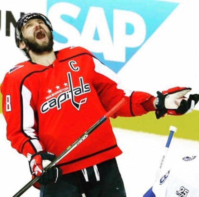 FriendshipPlace's tweet photo. #ALLCAPS #ONEMOREWIN #ROCKDARED 🚨 https://t.co/IIltBef7q2