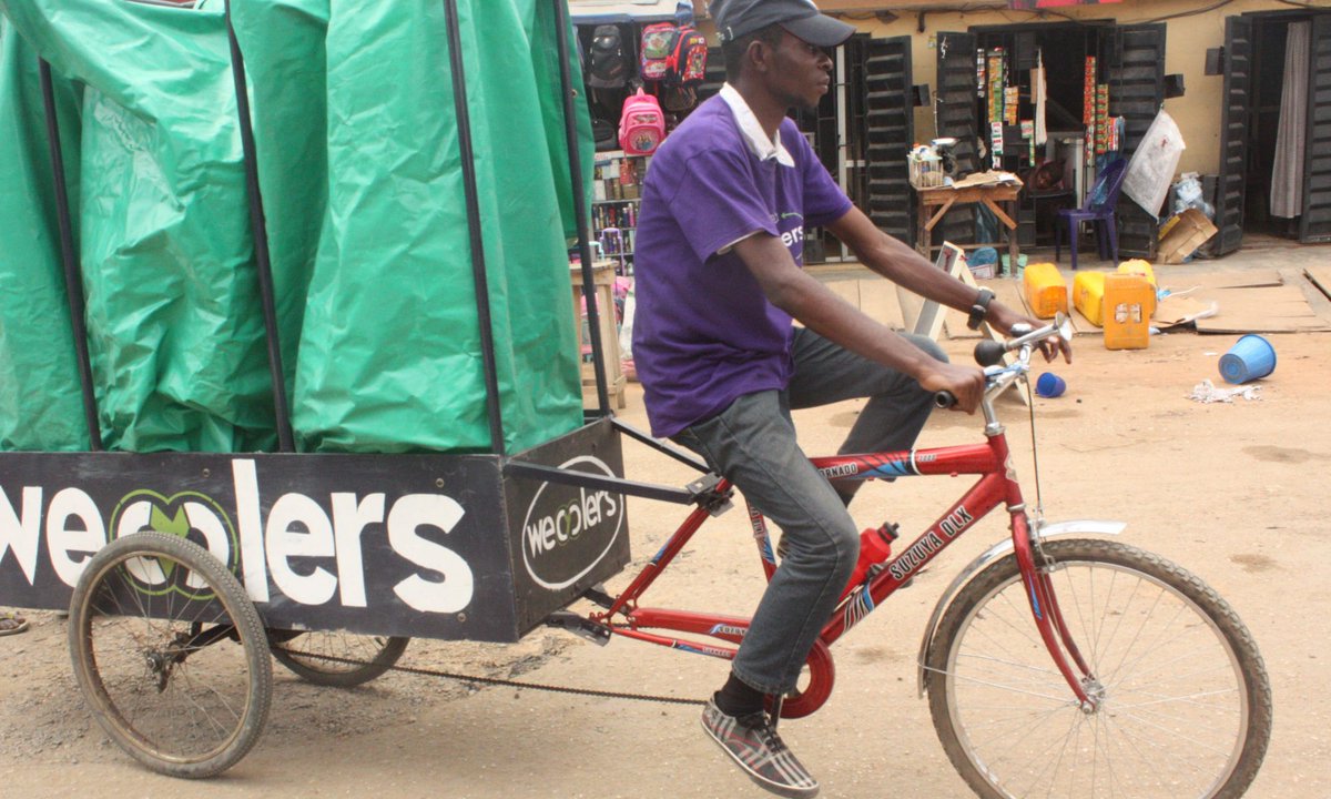 Promethium_C's tweet photo. Putting the Cycling into Recycling! The “Wecyclers” social enterprise in Lagos  is a rewards-for-recycling platform that incentivizes people in low-income communities to capture value from recyclable waste. 
https://t.co/DELQtjwGEP https://t.co/2uMoSLPldM