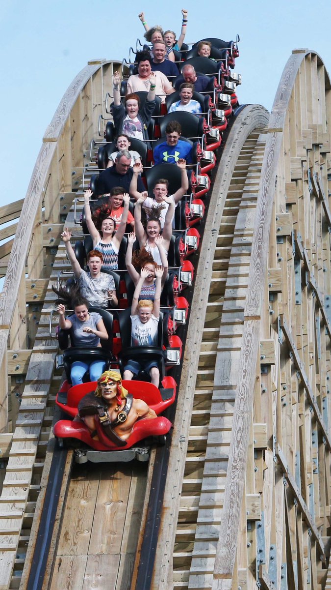 SportyNeesy's tweet photo. Ever ridden the Cu Chulainn @taytopark? ๐ข I did last month! Total thrill ride! Share your pics of your experience #TPRollercoaster & you could win a family pass plus lunch! @duffyrafferty @mickeyraff ๐๐ข #TaytoPark https://t.co/3u26Ffbm8b